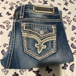 ROCK REVIVAL JEANS 