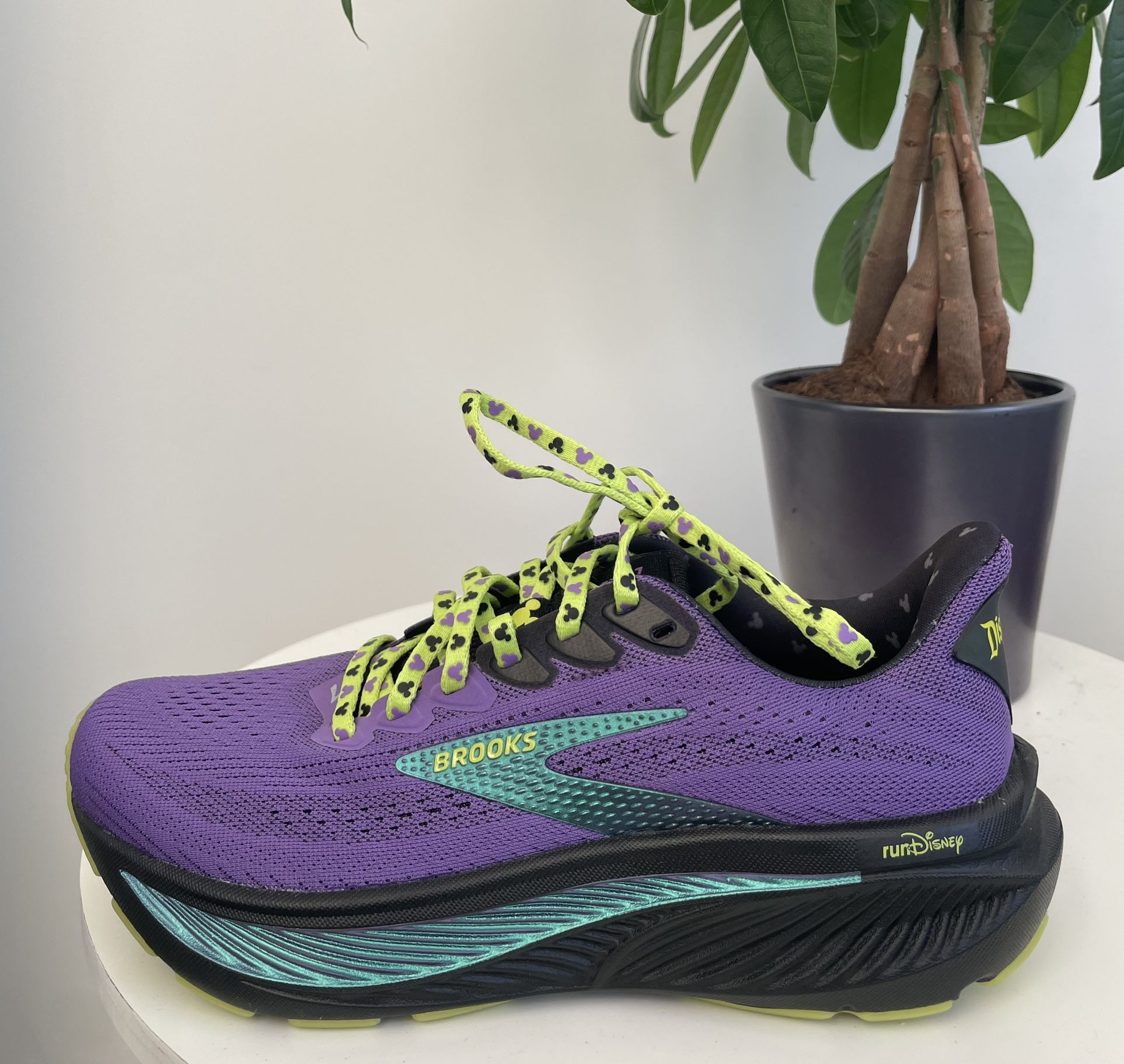 Ghost 17 runDisney Halloween Purple Black Halloween 2025 | Women 7.5