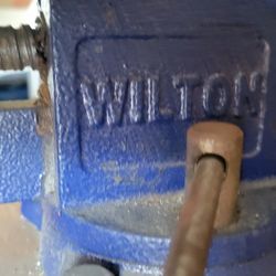 Wilton 4 1/2"  general  use Vise