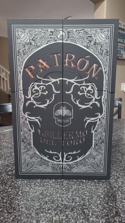Patron Guillermo Del Toro