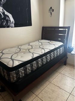 2 Twin Bed frames + mattresses