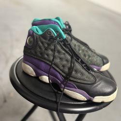 Women’s Jordan’s Size 6y