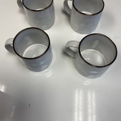 4 Pc Mug Set 