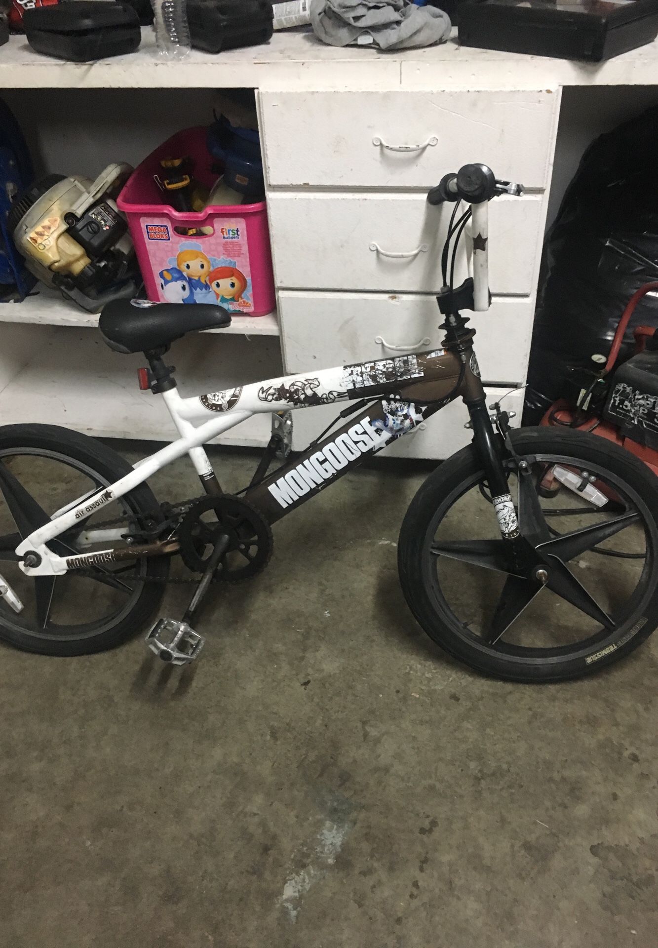 Everything is good except the back tire AND ALSO LOOKING For A TRADE
