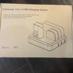 M05 Universal 3 in 1 Charging Station with 5 USB output port , 4 Mixed Cable, Dock for Airpods, Iwatch
