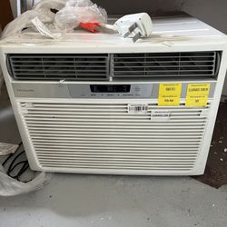 Window Air Conditioning 18,500