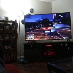 75” LG Smart Tv