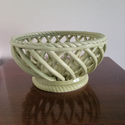 Espana Lifestyle Tabletop Unlimited Sage Green Ceramic Open Weave Basket/Fruit Bowl