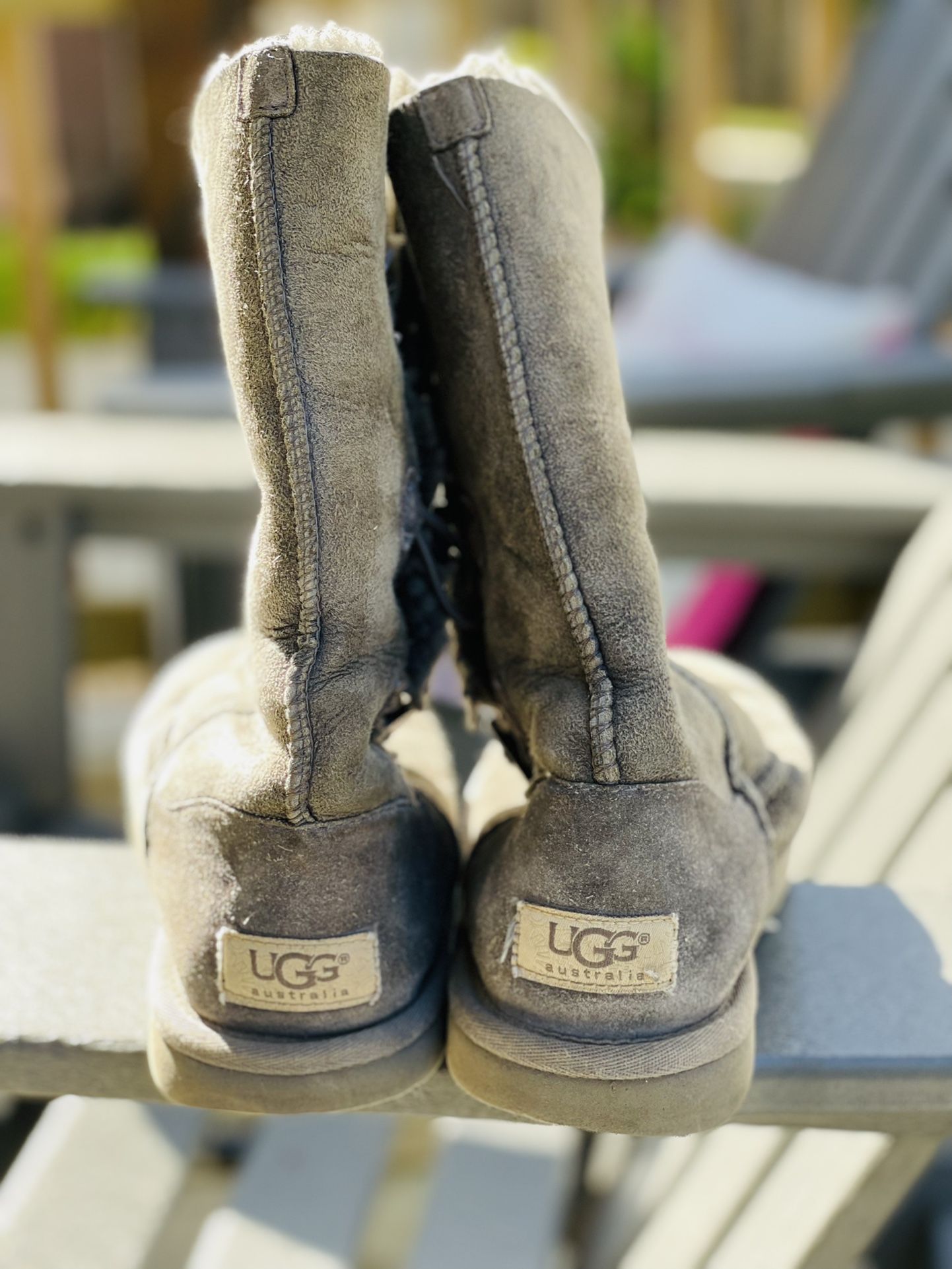 UGG Boots Sz 2 Well Loved But Still In Great Shape! 