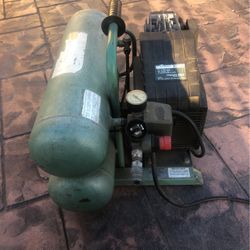 Air Compressor 