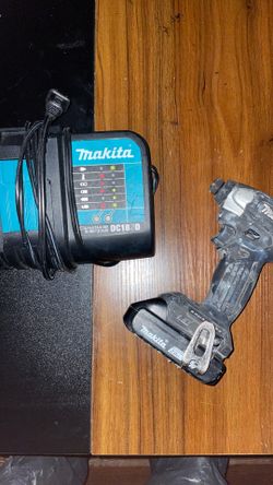 Makita Drill battery and charger