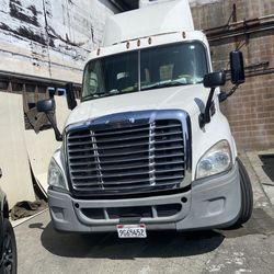 2016 Freightliner Cascadia