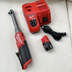 Milwaukee M12 Ratchet 