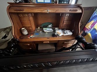 Large Roll Top Desk