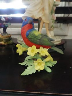 PAJARO LENOX.
