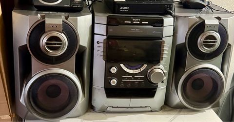 Sony Stereo System for Sale