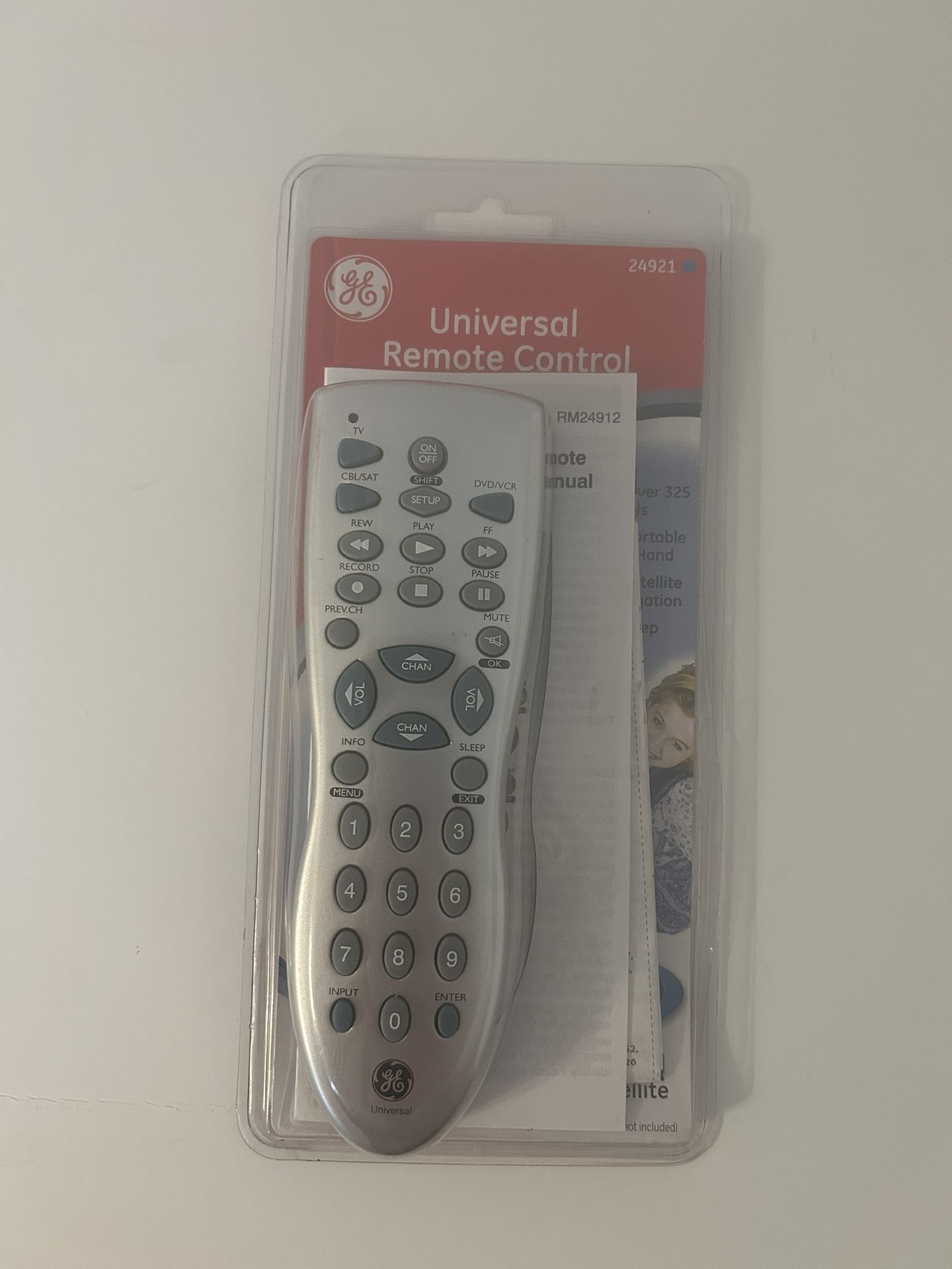 GE Universal Remote Control 24921 - 3 Device Control new