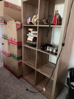 book shelf/display shelf