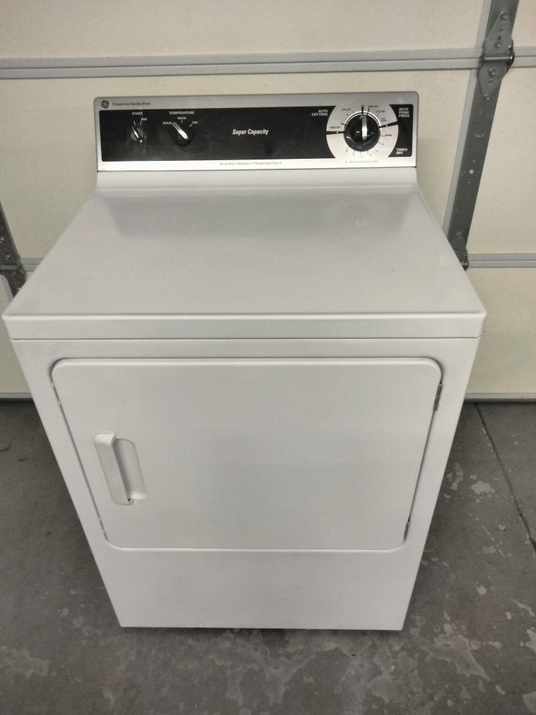 GE Commercial Quality, Heavy Duty, Super Capacity, Electric Dryer 
