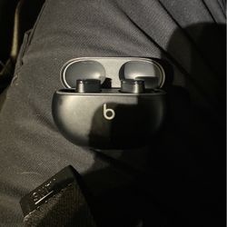 Beats studio buds