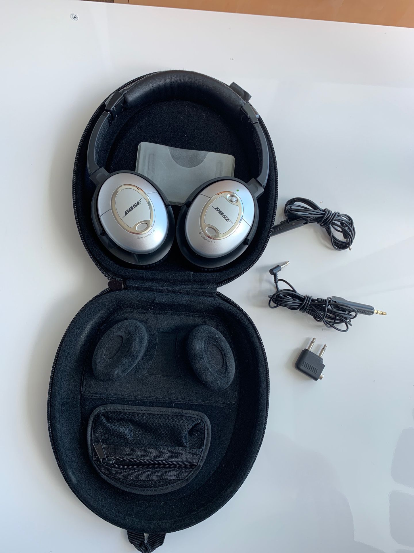 Bose QuiteComfort 15 Acoustic Noise Cancelling Headphones