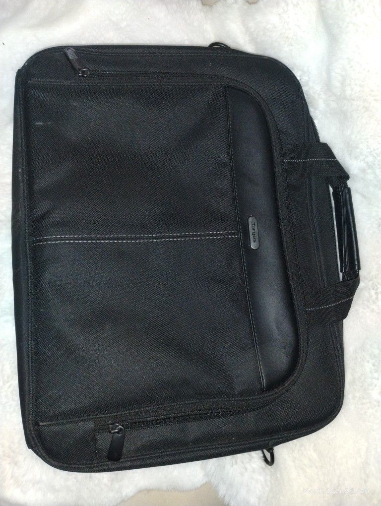 Targus Laptop Bag