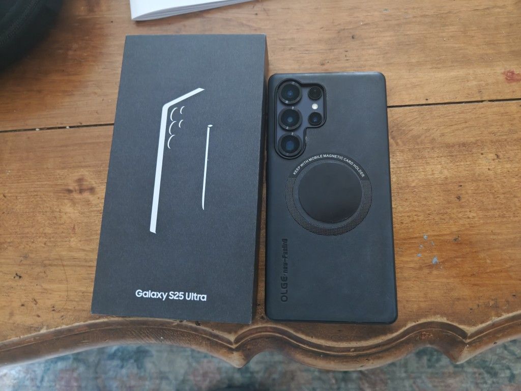 Samsung S25 Ultra Unlocked (Jet black 512gb)