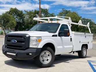 2016 Ford F350 Super Duty Regular Cab & Chassis