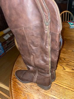 Brown Knee-High Boots with Side Zipper