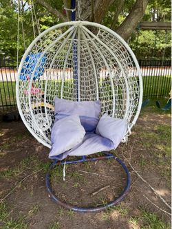 Egg chair