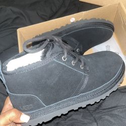 New In The Box Uggs