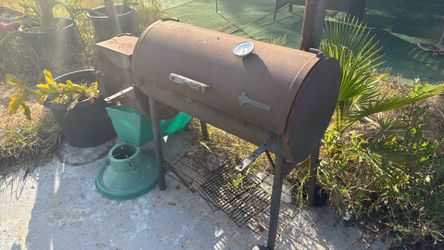 Offset smoker