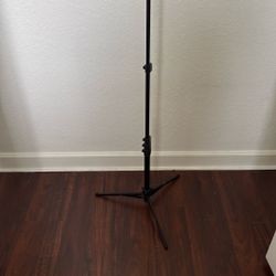 Tripod  