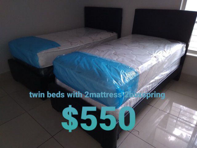 $550 for 2 twin Beds With Mattress And Boxspring Brand New Free Delivery 🚚🚚