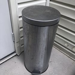 Nice Stainless Trash Can 