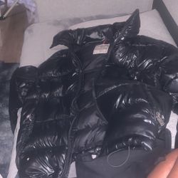 Black Puffer Moncler Sz 4 Man 