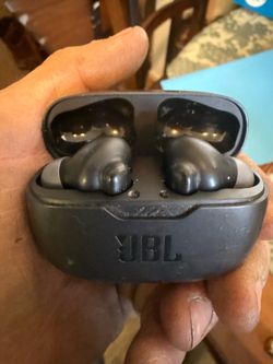 JBL headphones work perfect 20$
