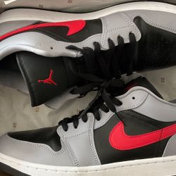  Women’s Air JORDANS 1 Low