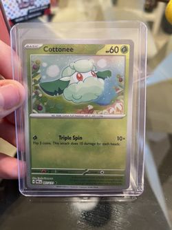Double Holo Poke Ball Error cottonee/black belt’s training