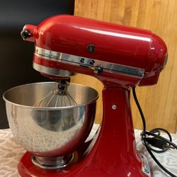 Kitchen Aid Ultra Power 5-QT Tilted Head Stand Mixer, Royal Red 300 Watts, With Mixer & Bowl