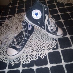 Converse Shoe Size 12 In Good Condition 