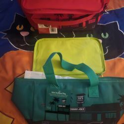 Trader Joe's Minni Insulated Bags New
