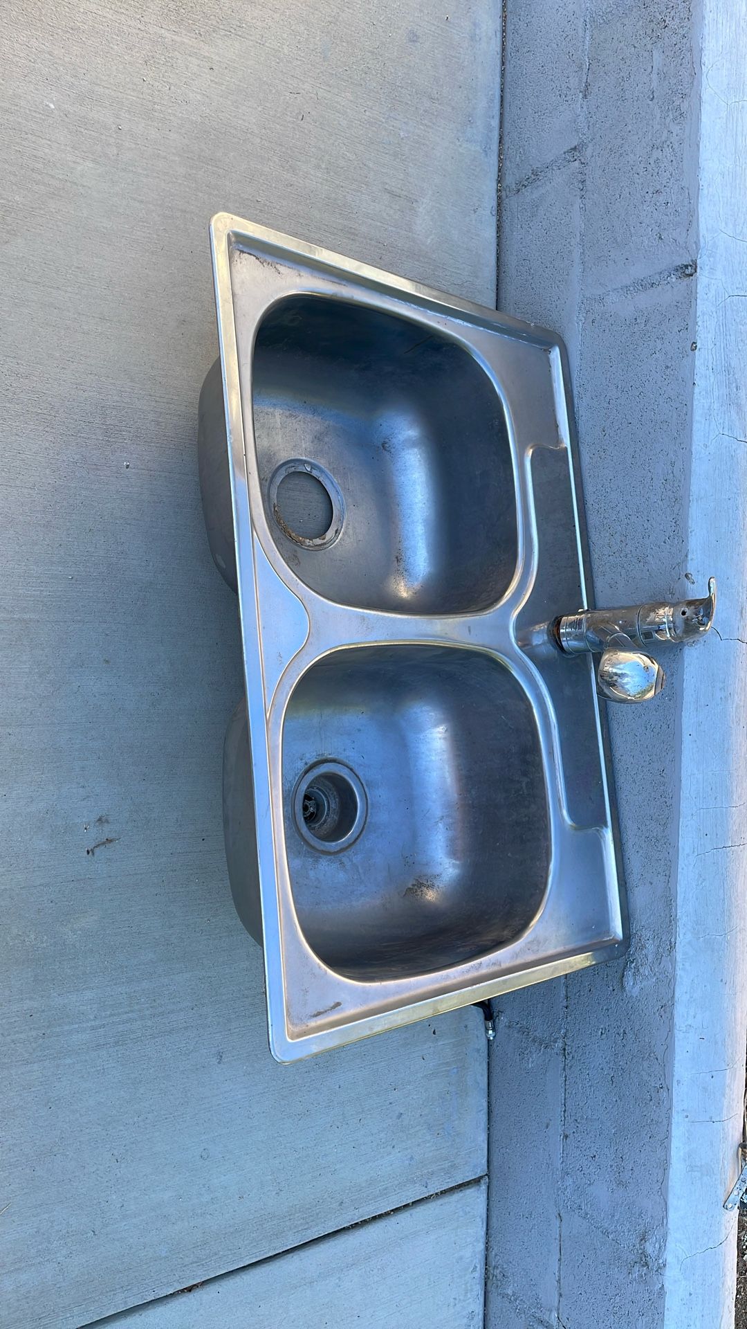 Kitchen Sink 