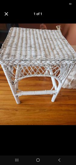 Wicker table
