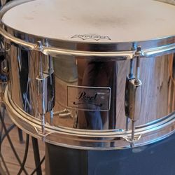 Vintage Pearl Steel Snare 14 X6.5 $60