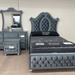 Queen Bedroom Set, Bedframe, Dresser, Mirror, Nightstand! Was 2399 Now Only $1199