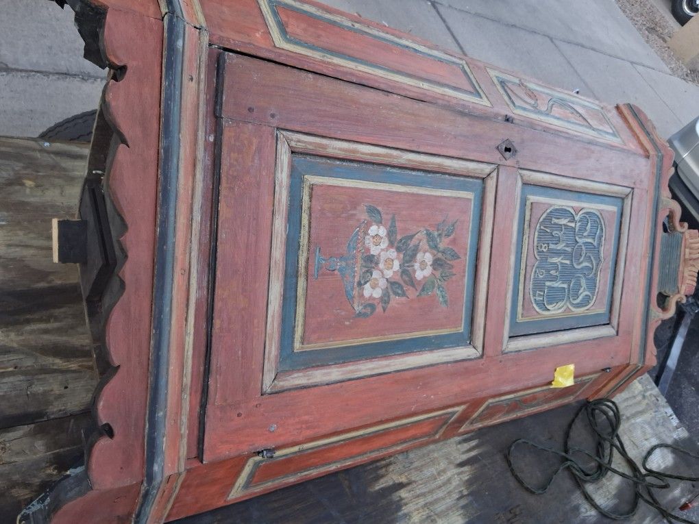 Prayer Hutch