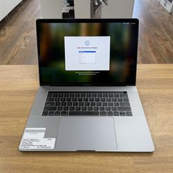 MacBook Pro 15 Inch **2.6GHz core i7**Only $599