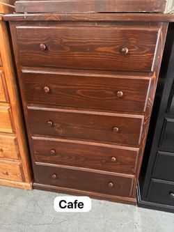 Five drawers jumbo dresser