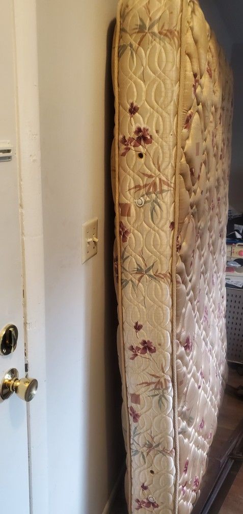 Queen Mattress And Bed Frames